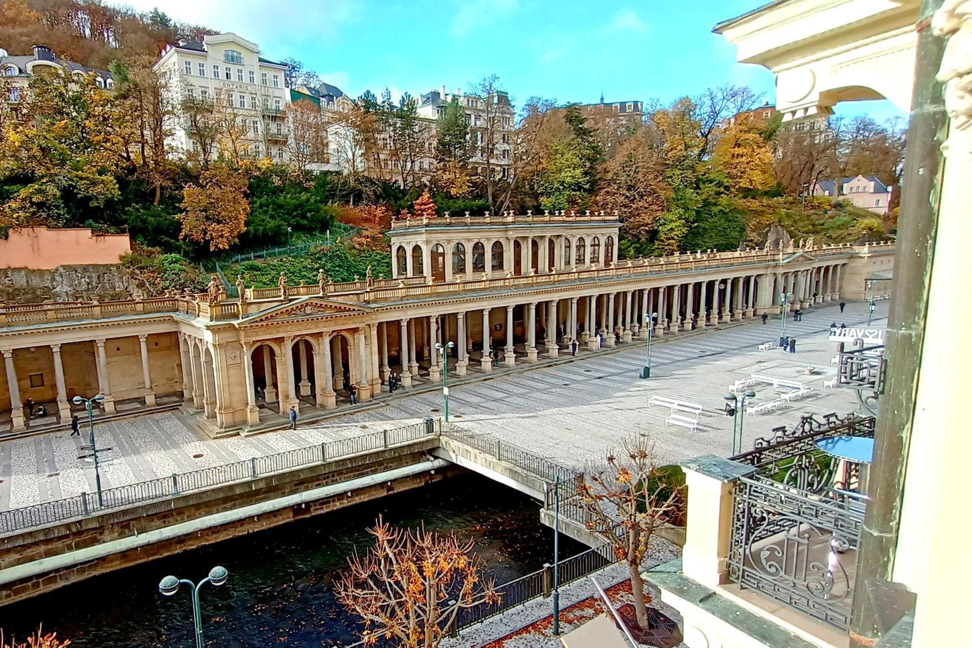 Apartments Stubsi With Colonnade View كارلوفي فاري المظهر الخارجي الصورة