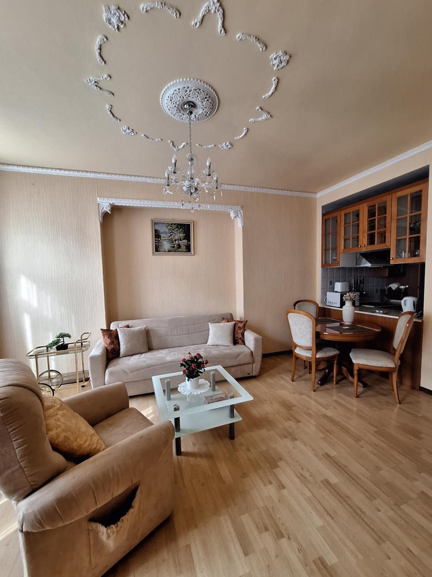 Apartments Stubsi With Colonnade View كارلوفي فاري المظهر الخارجي الصورة